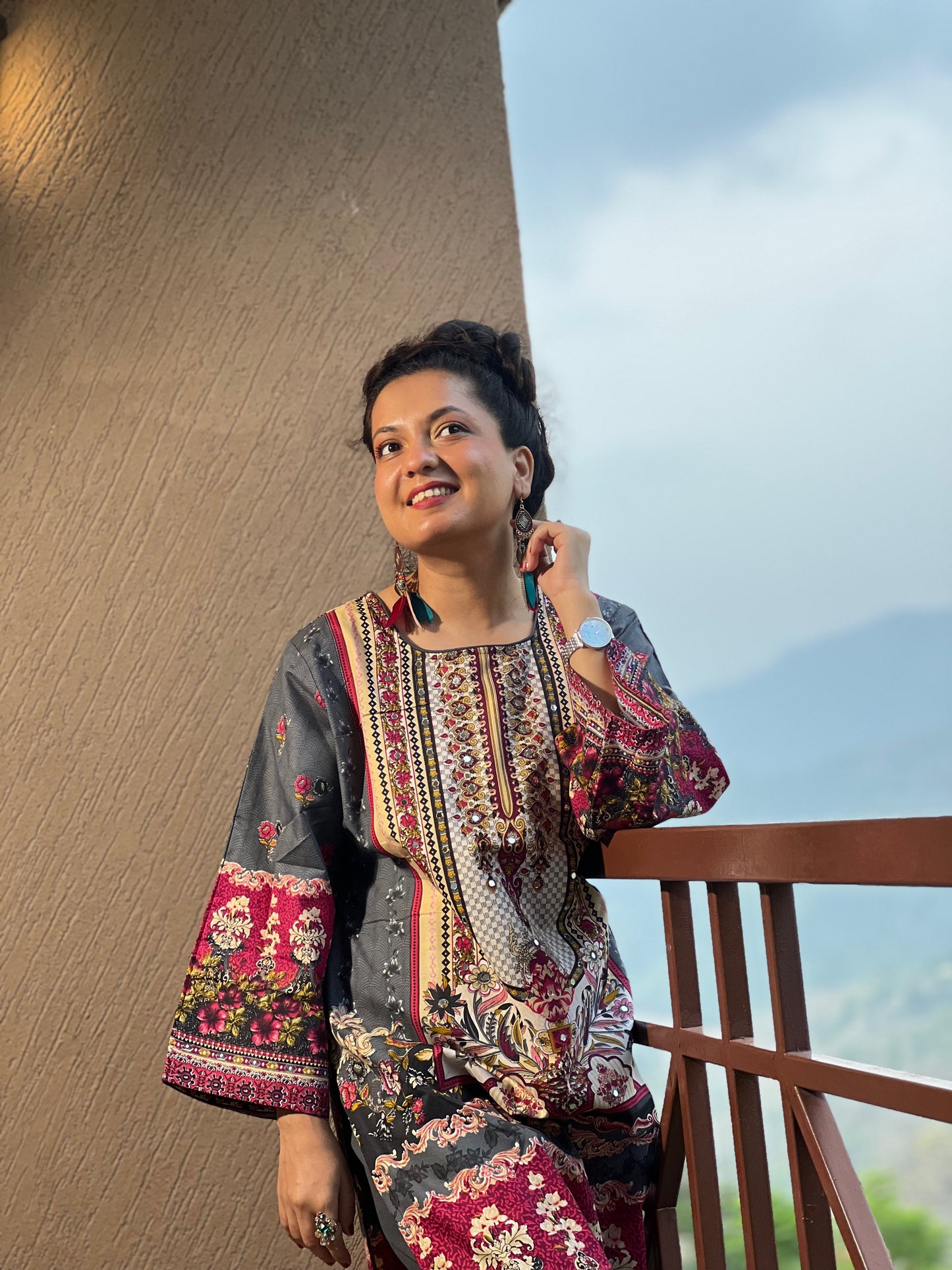 Pakistani Kurta Set in Cotton- Sitara Grey