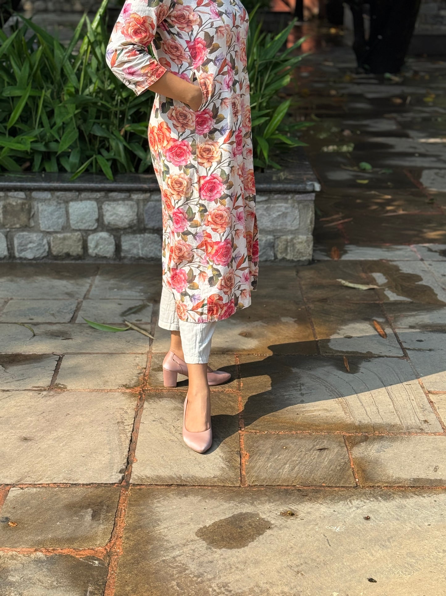 Floral Print Straight Kurta Set in Cotton – Rosé Bloom