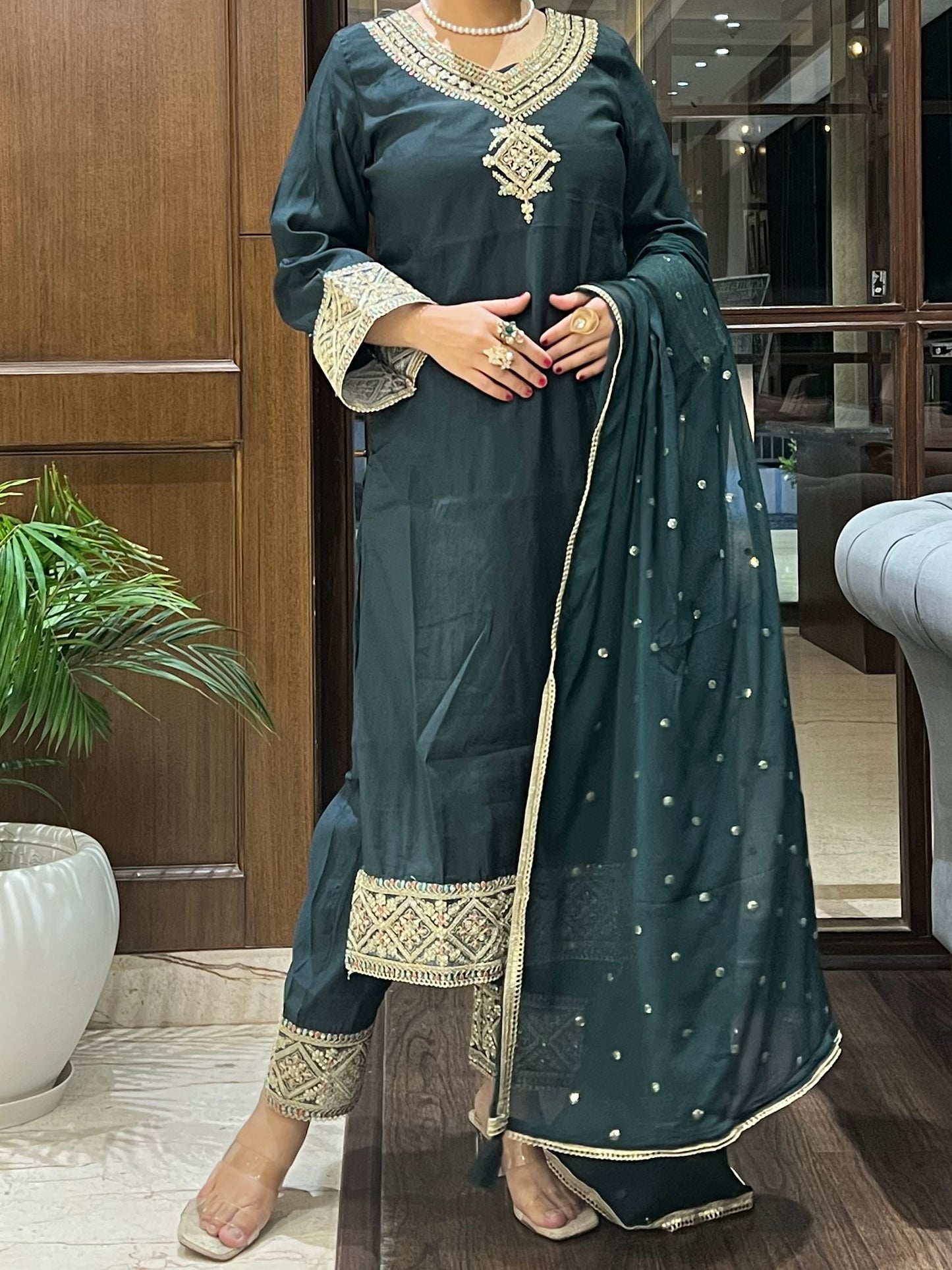 Zardozi Border Kurta Set in Cotton Silk – Emerald Noor