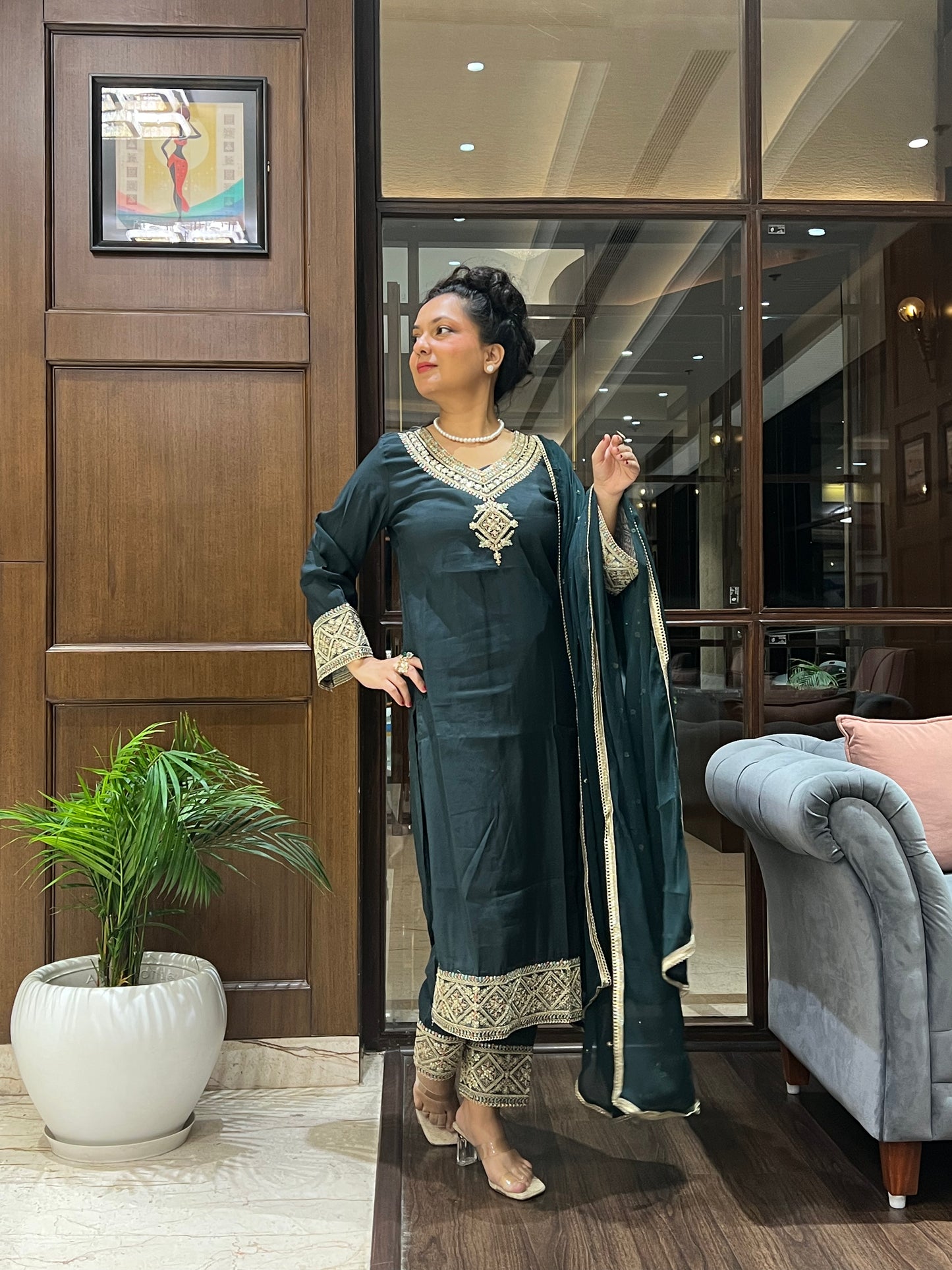 Zardozi Border Kurta Set in Cotton Silk – Emerald Noor