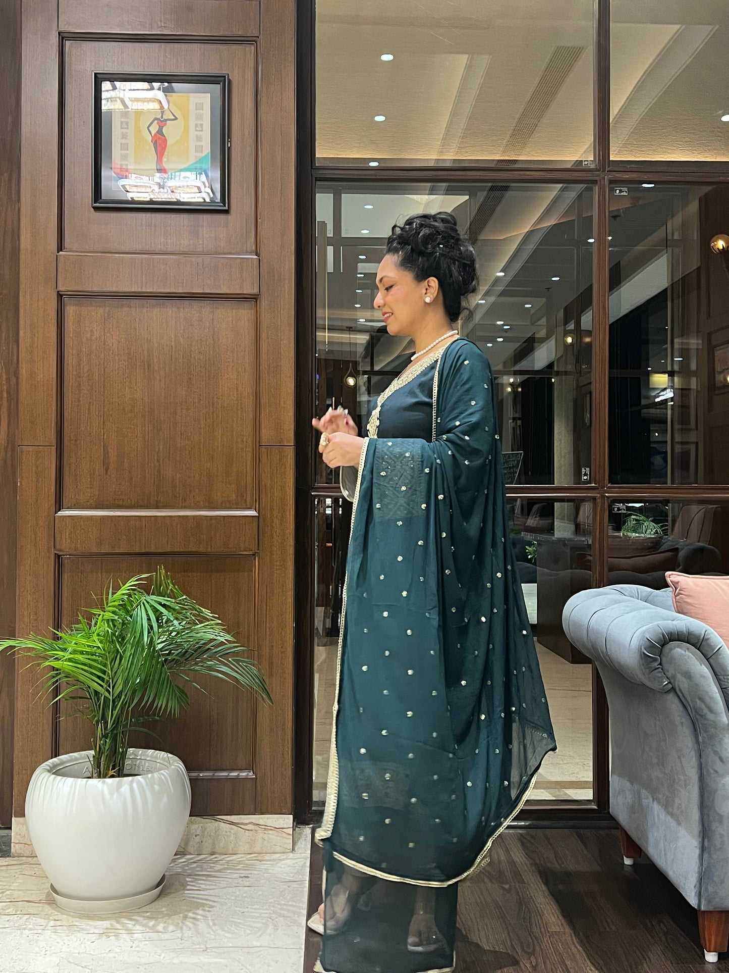 Zardozi Border Kurta Set in Cotton Silk – Emerald Noor