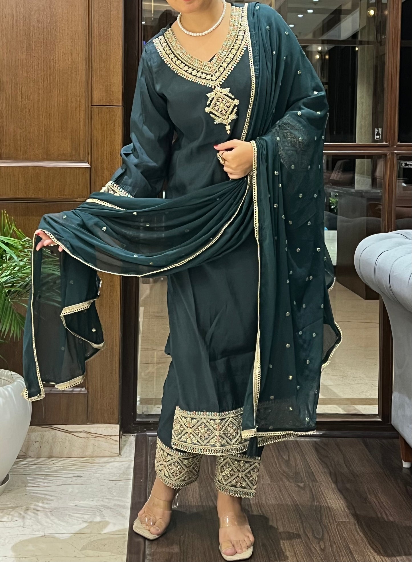 Zardozi Border Kurta Set in Cotton Silk – Emerald Noor